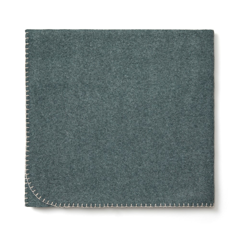 VINGA Bilton Decke Upcycling 190gr/m² - grün (± PMS 19-5914)