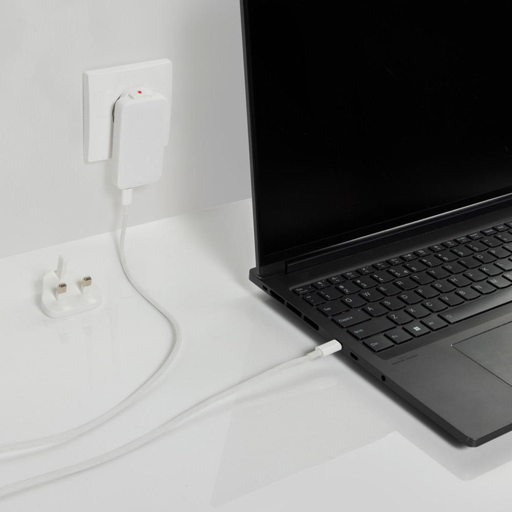 Fluxo flaches RCS 65W GaN-Ladegerät mit Stecker-Adaptern