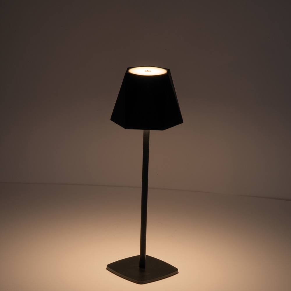 Tischlampe Blackburn